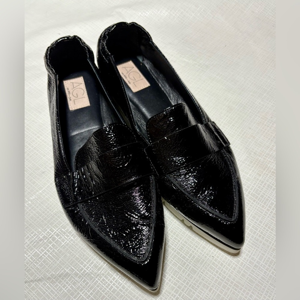 AGL Black Patent Leather Pointed Toe Loafers EU 42 Flats